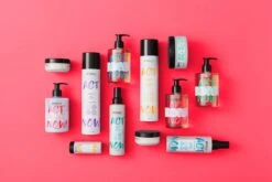 Indola ACT NOW! Hairspray 300ml -Winkel Voor Haarverzorgingsproducten bold colour 17 154