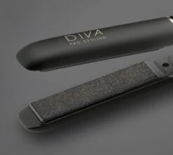 Diva Pro Precious Metals Gold Dust Straightener -Winkel Voor Haarverzorgingsproducten diva pro precious metals gold dust straightener 1