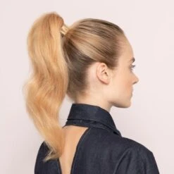 Wella EIMI Beachlook Set -Winkel Voor Haarverzorgingsproducten jpg lowres ponytails accessories brave wave 2 cp after styling angle cropped 3 1