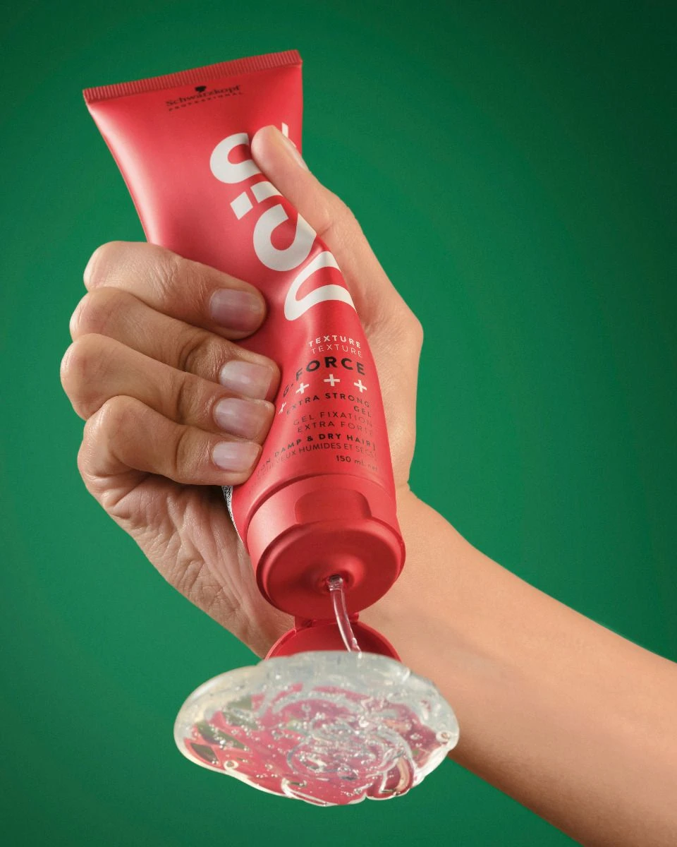 Schwarzkopf OSiS+ G. Force Extra Strong Gel 150ml Schwarzkopf OSiS+ G. Force Extra Strong Gel 150ml -Winkel Voor Haarverzorgingsproducten